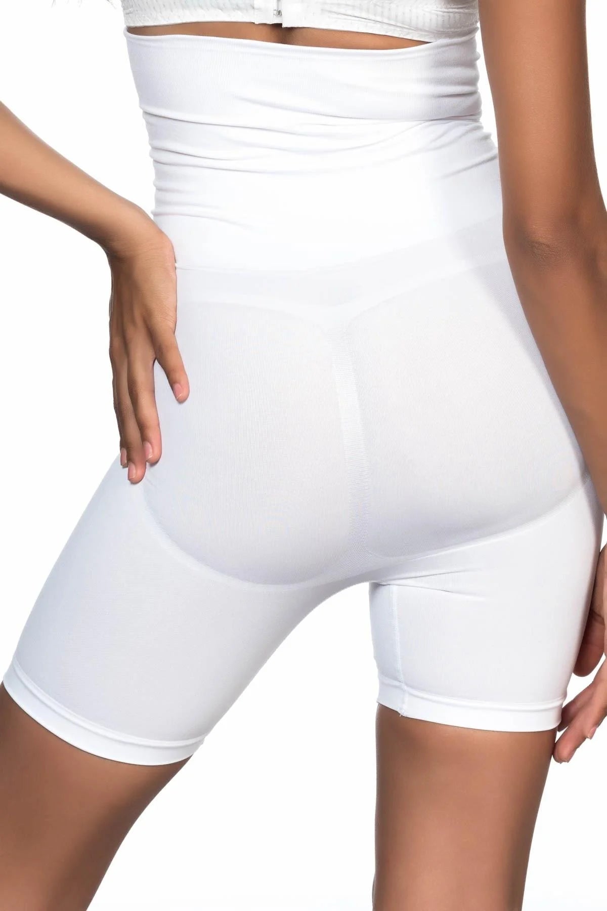 Mid-Thigh Shaping Short